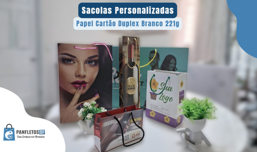 Sacolas Personalizadas em Papel Cartão Duplex Branco 221g